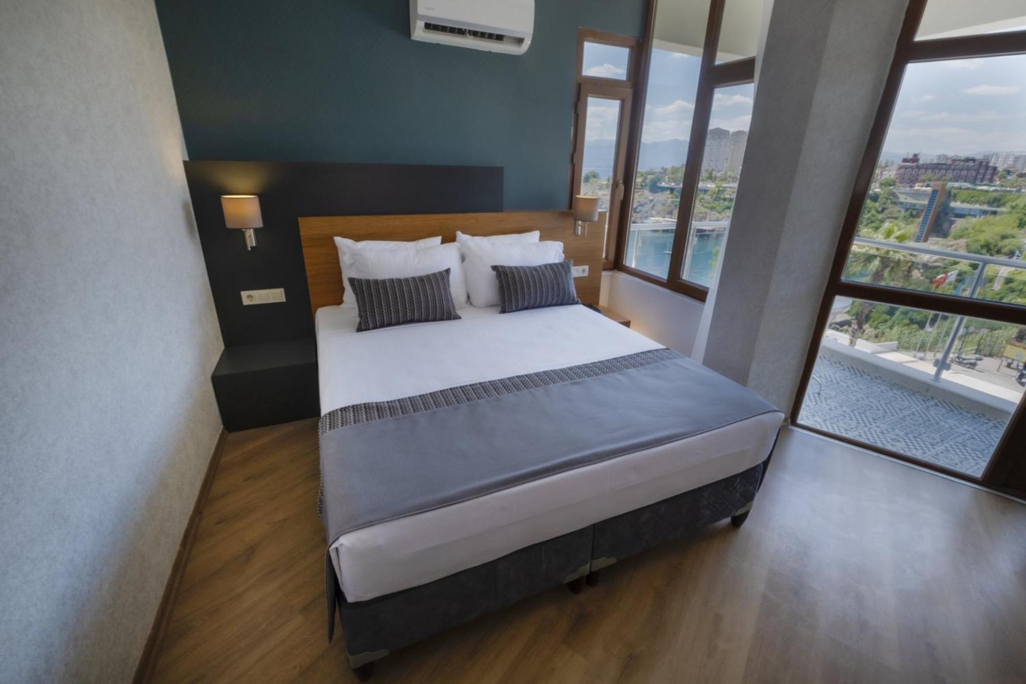 Qinn Hotel Antalya Exterior photo