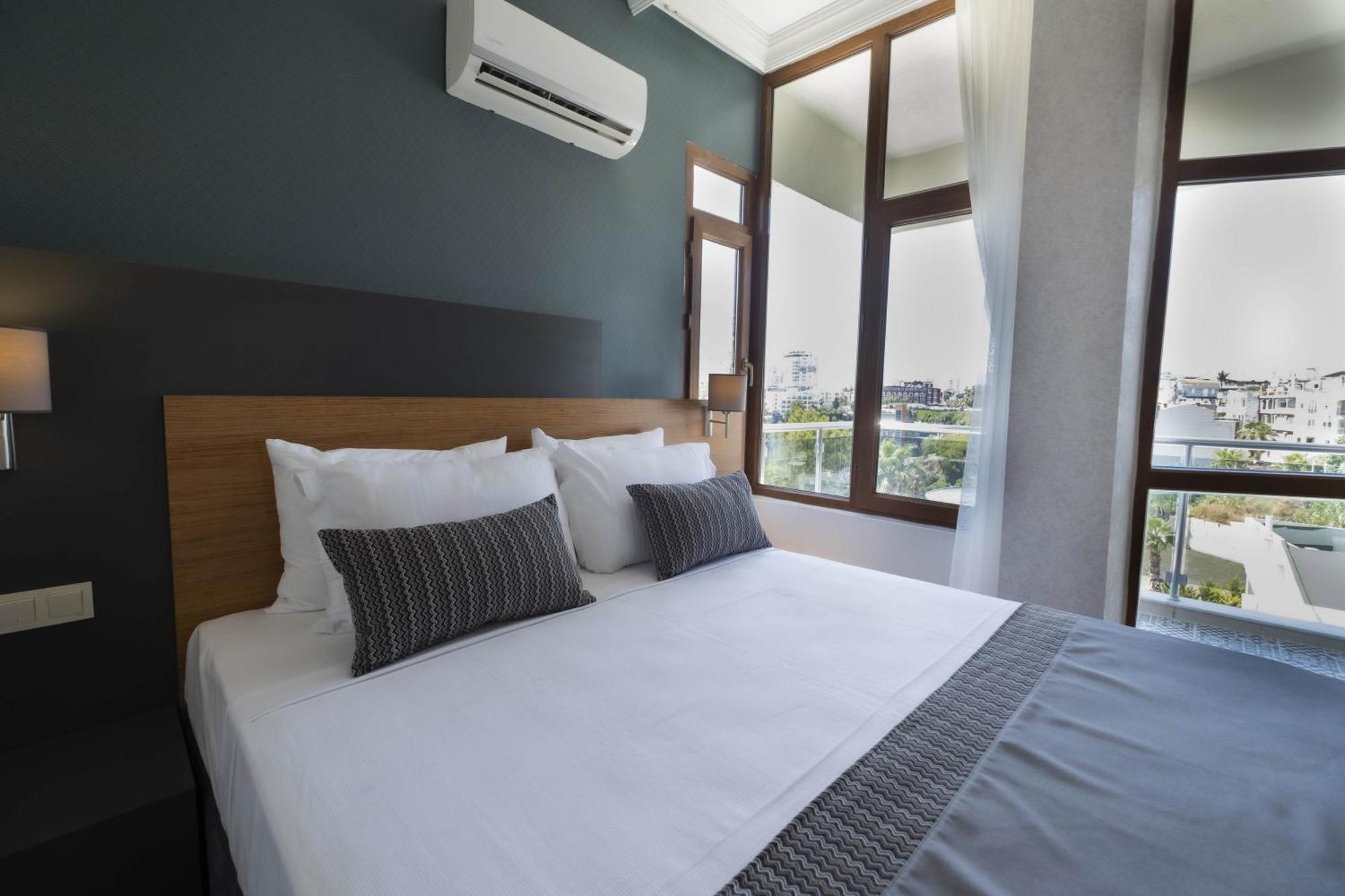 Qinn Hotel Antalya Exterior photo